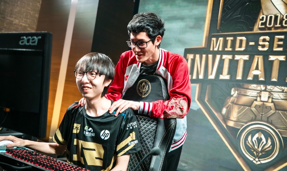 开云体育-哈兰德在RNG比赛中夺冠，领先优势明显引发热议！-开云体育